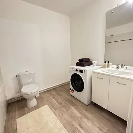 Apartment Cosy House A 6 Min Du Rer A Et Psa *
