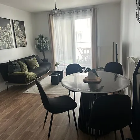 Cosy House à 6 Min Du Rer A Et Psa Appartamento *